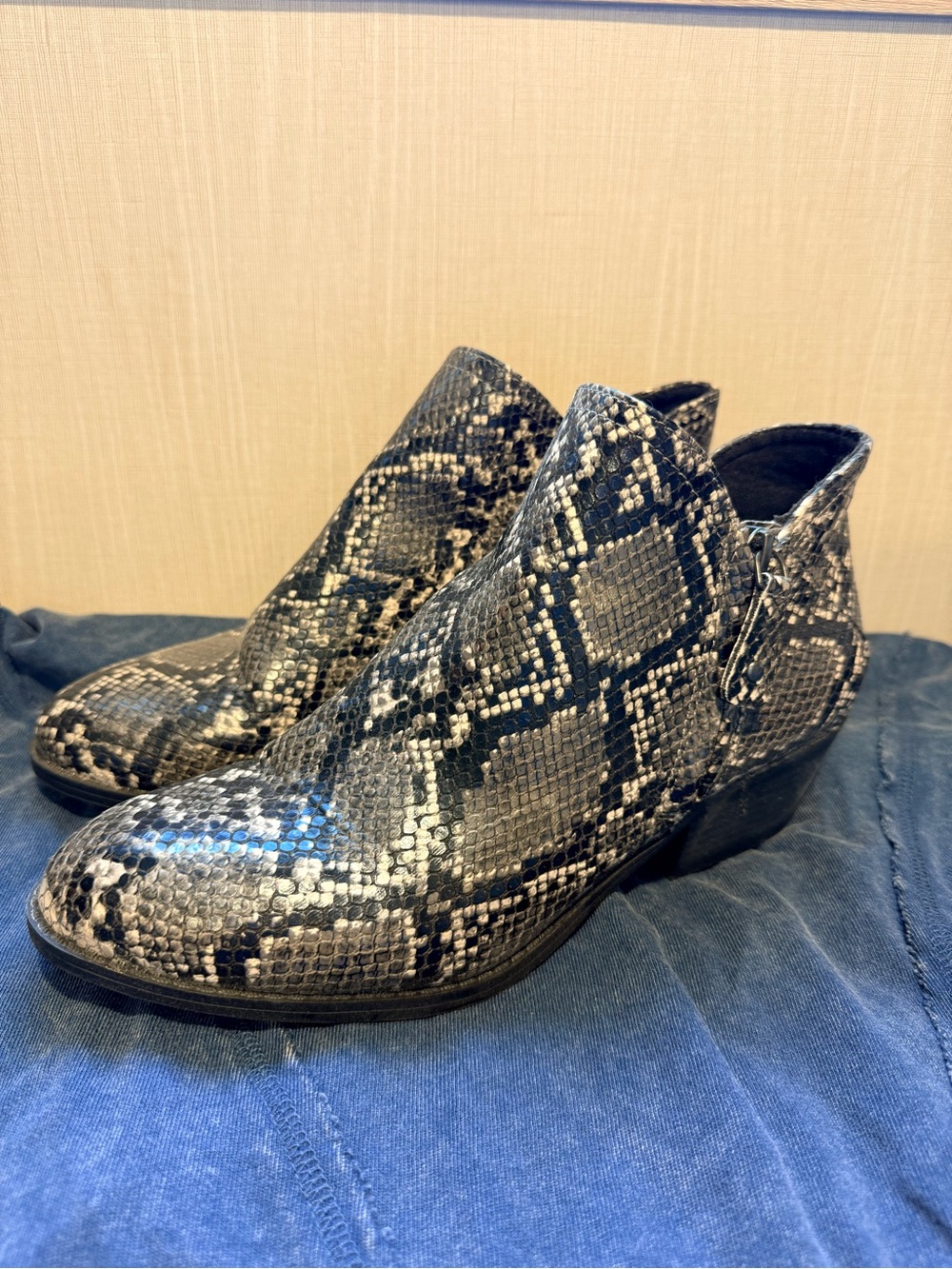 SO Snake-Print Ankle Booties in Black and Gray